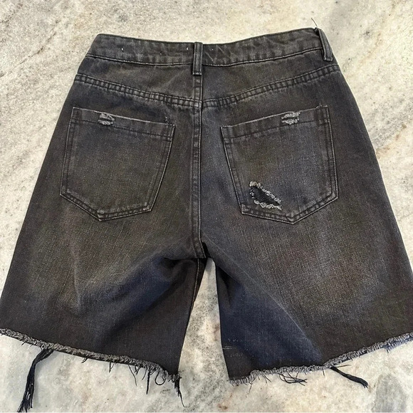 Cotton On Black Denim Boyfriend Jean Short Distressed Size 4 - Picture 2 of 8